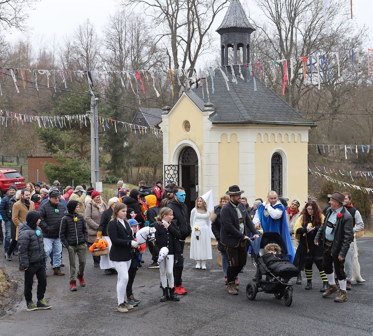 Masopustní průvod (Ležnický masopust) (Slavkovský zpravodaj, 3/2024)