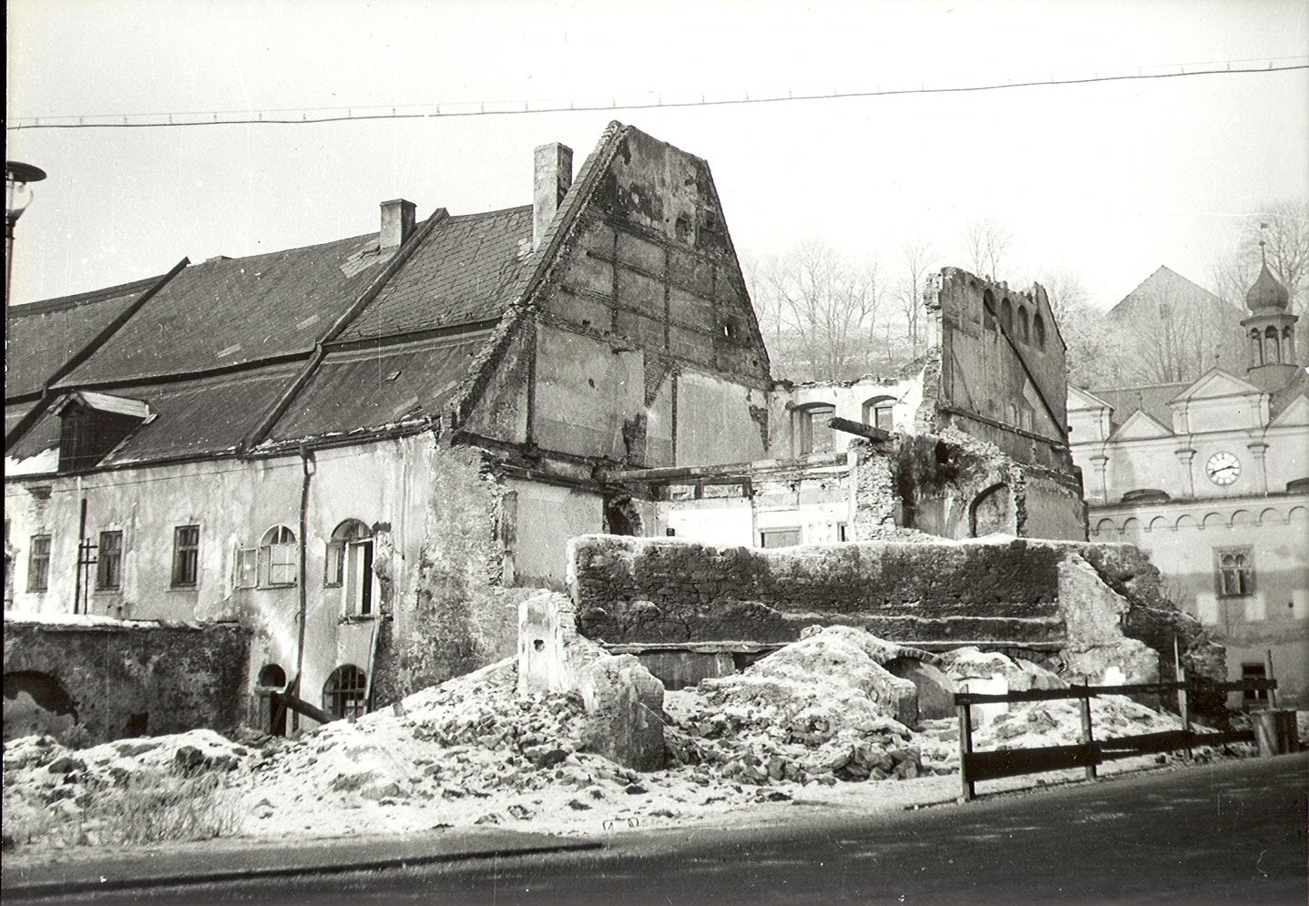 torzo masných krámů a domu č.p. 52