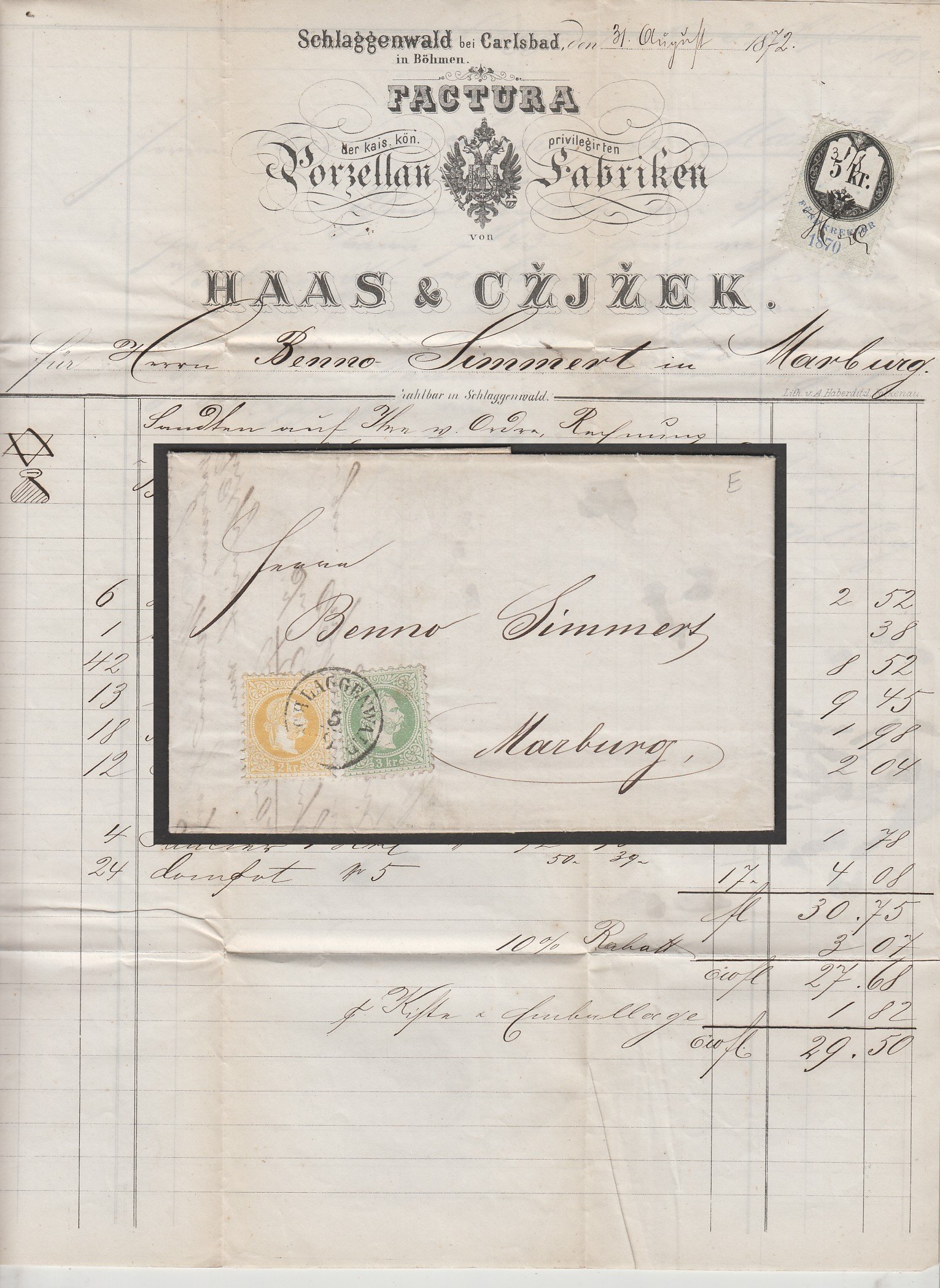 Firemní faktura (Factura) porcelánky Haas & Czjžek ve Schlaggenwaldu (Horní Slavkov) pro pana Benna Simmerta v Marburgu, datovaná 31. srpna 1872, s kolkem 5 kr. z roku 1870. Na dokumentu je připevněna obálka dopisu se dvěma známkami císaře Františka Josefa I. (2 kr. a 3 kr.) a razítkem poštovního úřadu Schlaggenwald. Vlevo dole ražená značka s hvězdou Davidovou (obchodní/firemní pečeť).
Text na snímku: Schlaggenwald bei Carlsbad in Böhmen, den 31. August 1872.
FACTURA der kais. kön. privilegirten Porzellan Fabriken von HAAS & CZJŽEK.
für Herrn Benno Simmert in Marburg.
zahlbar in Schlaggenwald.
[na obálce:] Frau Benno Simmert, Marburg.