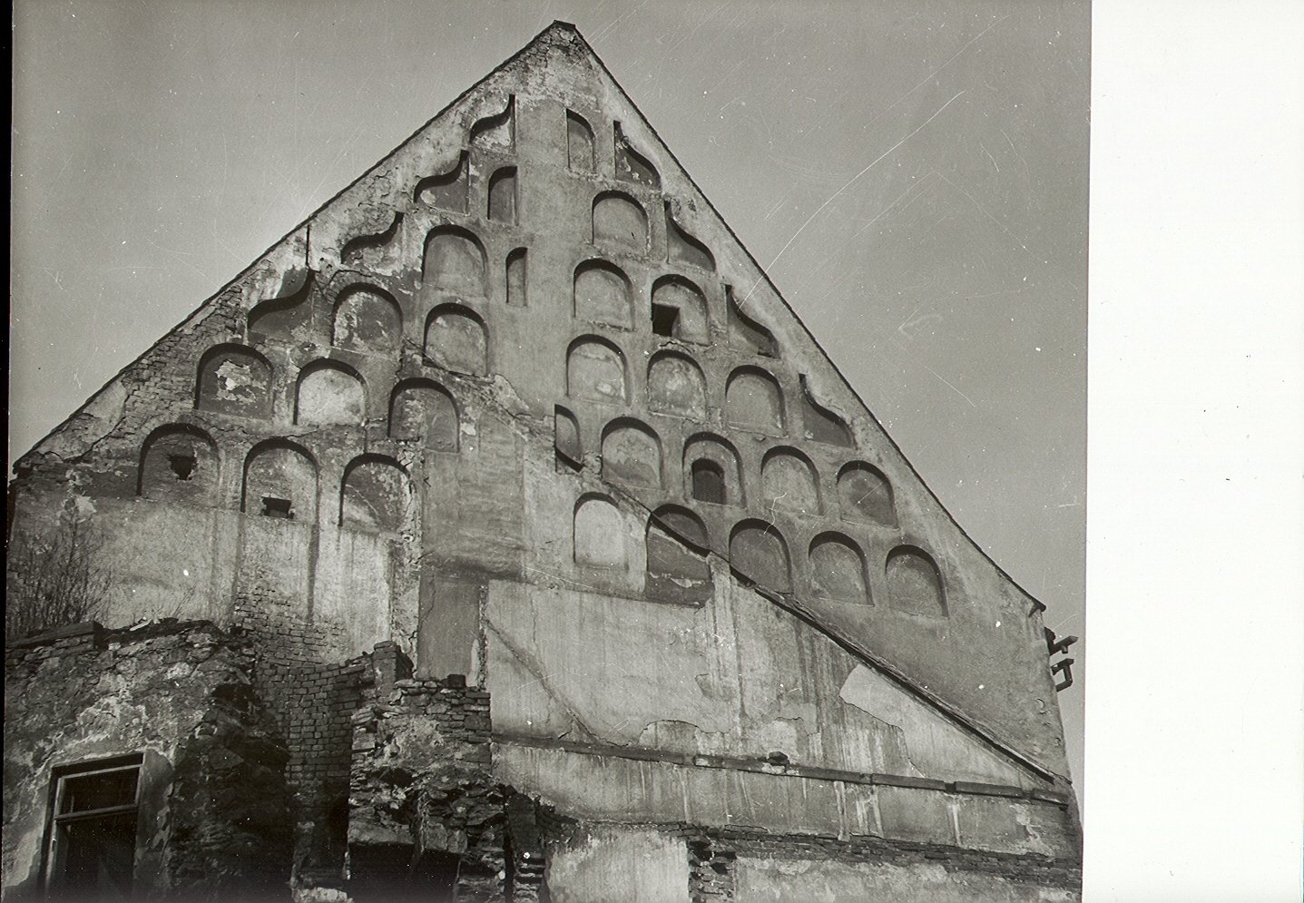 štít domu č.p. 52