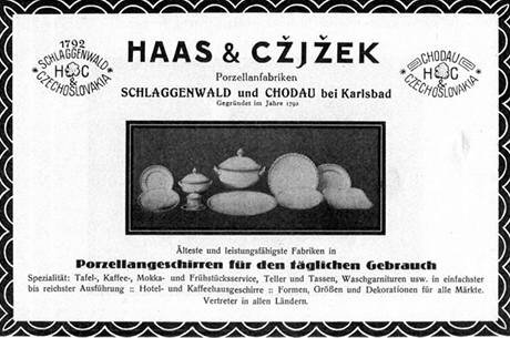 Tištěná firemní reklama porcelánky Haas & Czjzek se závody ve Slavkově (Schlaggenwald) a Chodově (Chodau) u Karlových Varů, založené roku 1792. Reklama zobrazuje sadu stolního a kávového servisu a v obou rozích razítka „1792 SCHLAGGENWALD H&C CZECHOSLOVAKIA" a „CHODAU H&C CZECHOSLOVAKIA".
Text na snímku: HAAS & CZJZEK
Porzellanfabriken
SCHLAGGENWALD und CHODAU bei Karlsbad
Gegründet im Jahre 1792

Älteste und leistungsfähigste Fabriken in
Porzellangeschirren für den täglichen Gebrauch

Spezialität: Tafel-, Kaffee-, Mokka- und Frühstücksservice, Teller und Tassen, Waschgarnituren usw. in einfachster bis reichster Ausführung : Hotel- und Kaffeehausgeschirre : Formen, Größen und Dekorationen für alle Märkte.

Vertreter in allen Ländern.