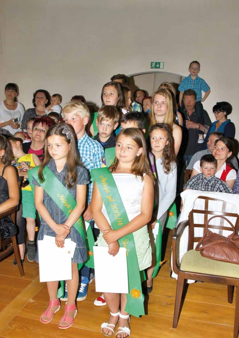 Slavnostní pasování předškoláků na školáky (Slavkovský zpravodaj, 7/2014)
