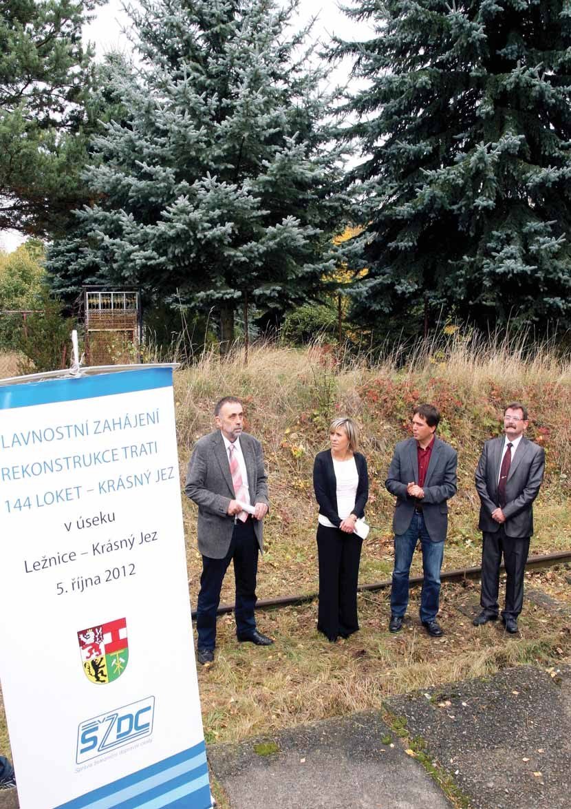 Slavnostní zahájení rekonstrukce železniční trati Ležnice–Krásný Jez u tratě (Slavkovský zpravodaj, 11/2012)
