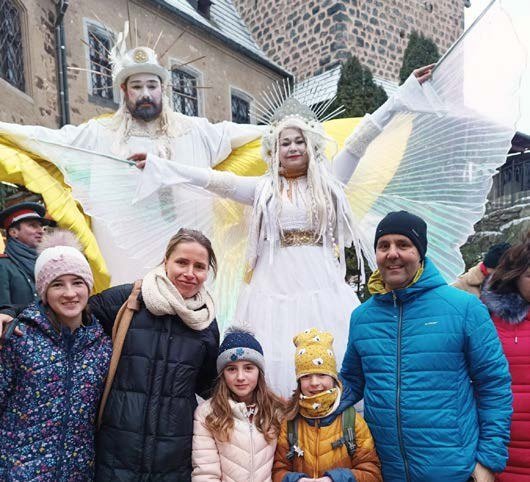 Masky a průvod při Ležnickém masopustu (Slavkovský zpravodaj, 1/2023)